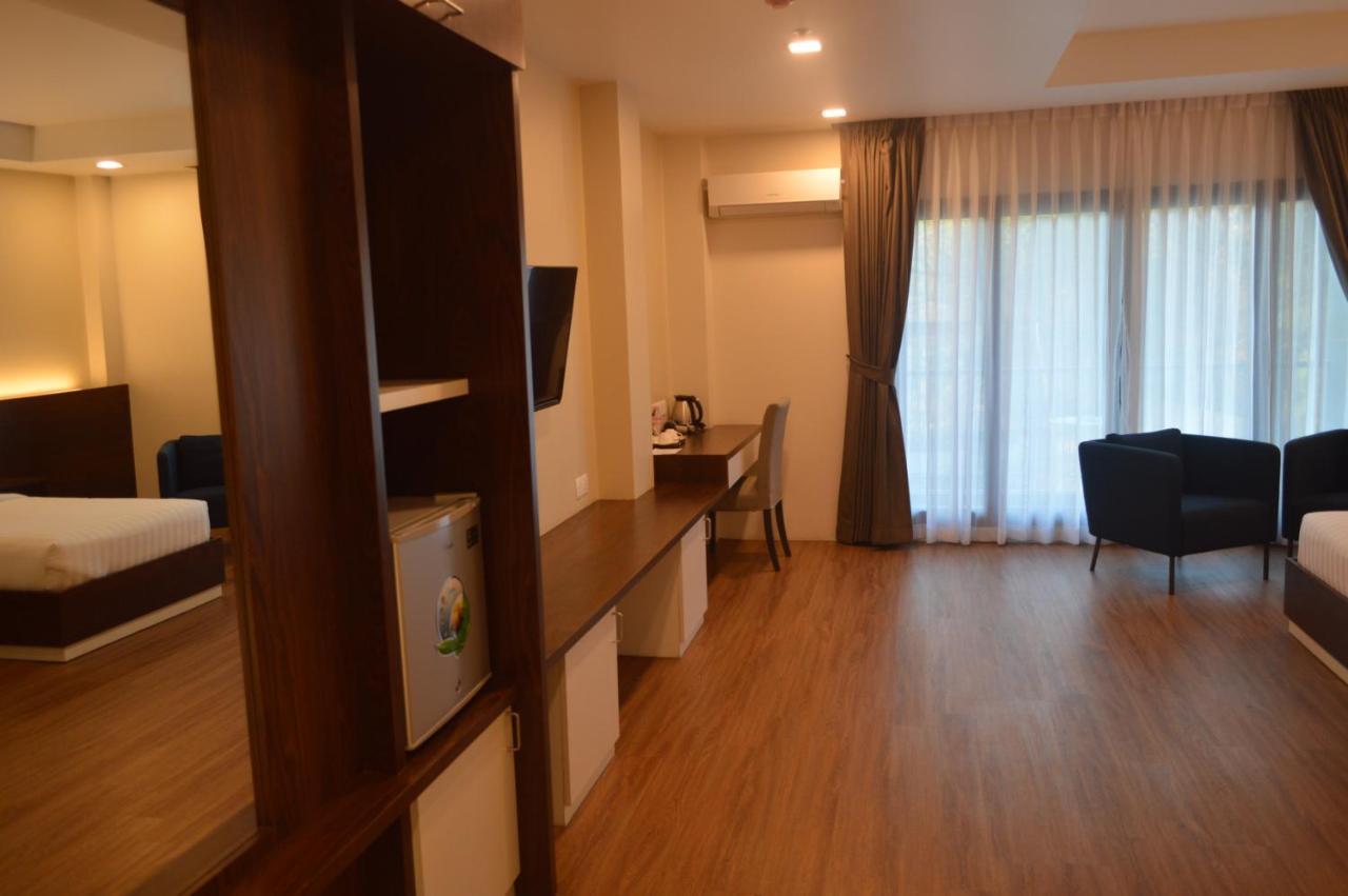 Airport Avenue Hotel Gyogon Екстериор снимка