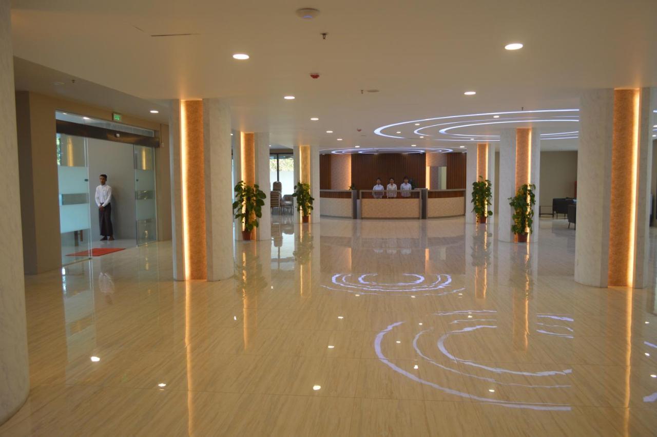 Airport Avenue Hotel Gyogon Екстериор снимка