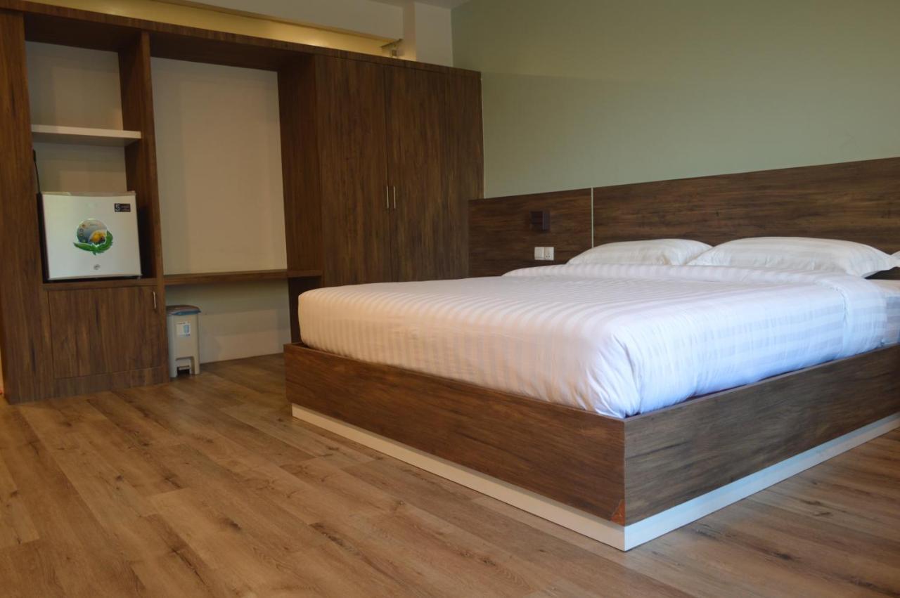 Airport Avenue Hotel Gyogon Екстериор снимка