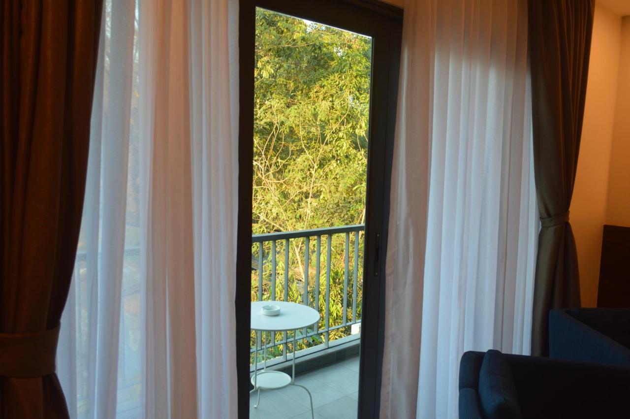 Airport Avenue Hotel Gyogon Екстериор снимка